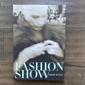 Fashion Show Paris Style Book Paperback